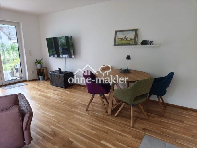 Exklusive 3-Zimmer-Erdgeschosswohnung mit Garten – Foto 1