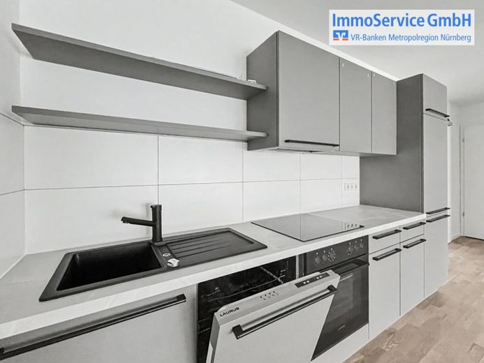 First occupancy of the modern 2-room apartment with balcony, fitted kitchen and underfloor heating in Nuremberg-Northeast – Photo 1
