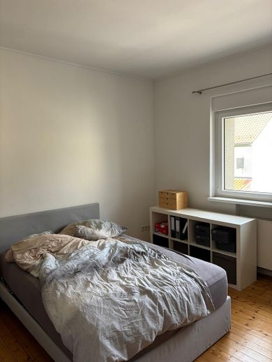 Moderne 4,5 Zimmer Wohnung in Brühl -PROVISIONSFREI- – Schlafzimmer