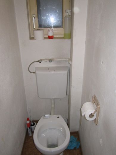 WC jeweils im 1. OG und 2. OG