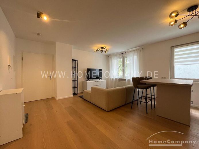 Nordend 8072675 Neu möbliert  &  ausgestattete 3-Zimmerwohnung im belibeten Frankfurter Nordend – ed958b3b8f120d42d703cad759507f000f875207.jpg