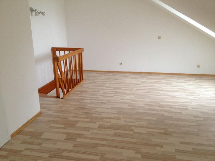 64 m2 Maisonette mit Blick über Bad Kreuznach zu verkaufen – Schlafzimmer 4. OG