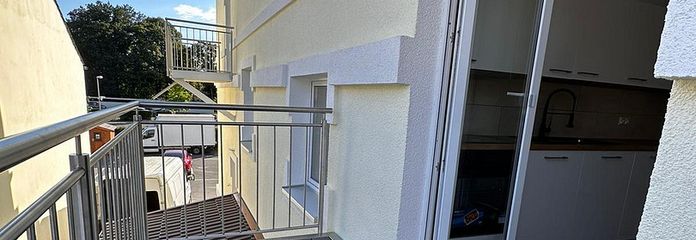 Многоквартирный дом в центре Ленгериха.