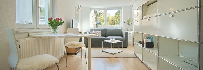 Charmantes kleines Haus im Grünen, renoviert und gut möbliert, PKW-Stellplatz möglich – a0c7f5b9a4a993c91c41fe844a5f4ed4f04216fe.jpg