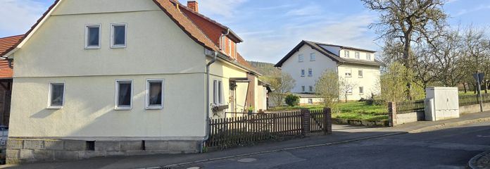 Kalbach-OT, EFH + Scheune – 7c32d1a11b4aa06d212ff01d0e994e70.jpg