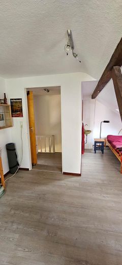 Charmantes kleines Altbremer Reihenendhaus mit Garage in Peterswerder – Obergeschoss Zimmer 1