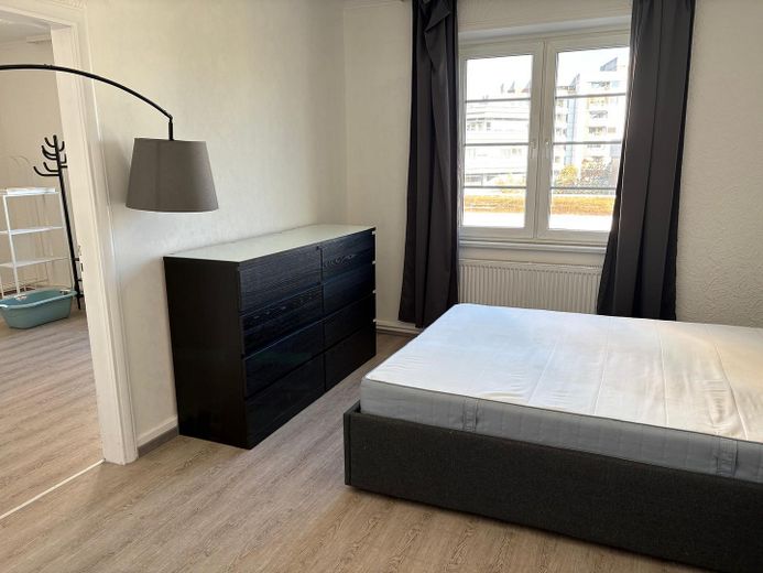 Modernized 3-room apartment with balcony, 65203 Wiesbaden-Biebrich – Photo 4