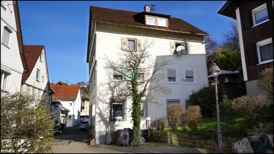 Renditeobjekt: Wohn- &amp; Geschäftshaus mit Schlossblick – MFH Seitenansicht, 2