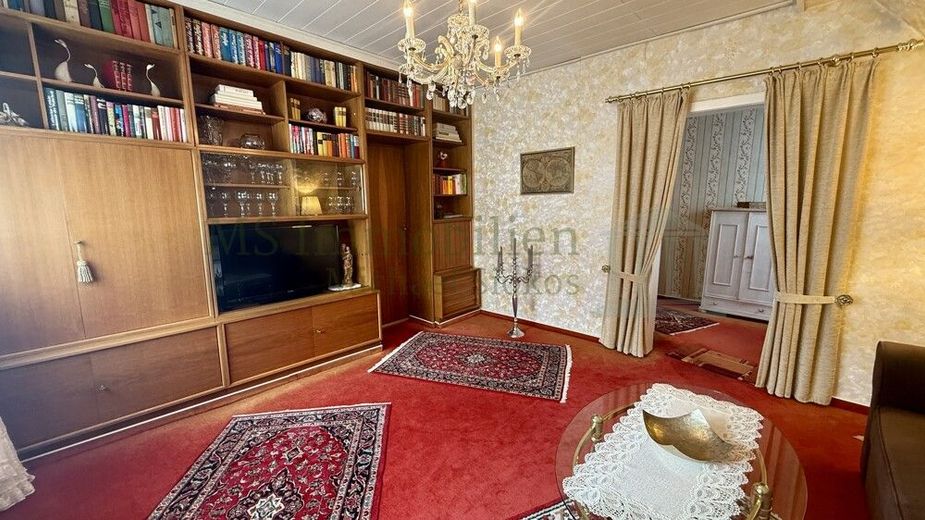 *** Charmantes Einfamilienhaus + Garage *** – DG Zimmer 2 Ansicht 2