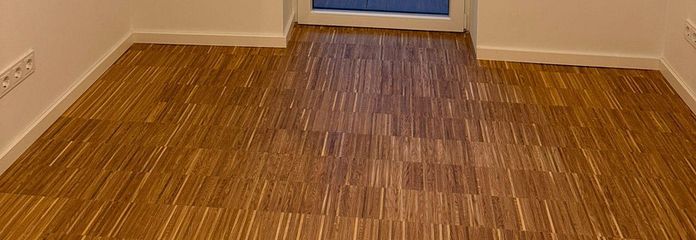 Schlafzimmer mit Loggia