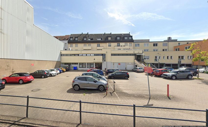 EG v Hüttenwerkstr 