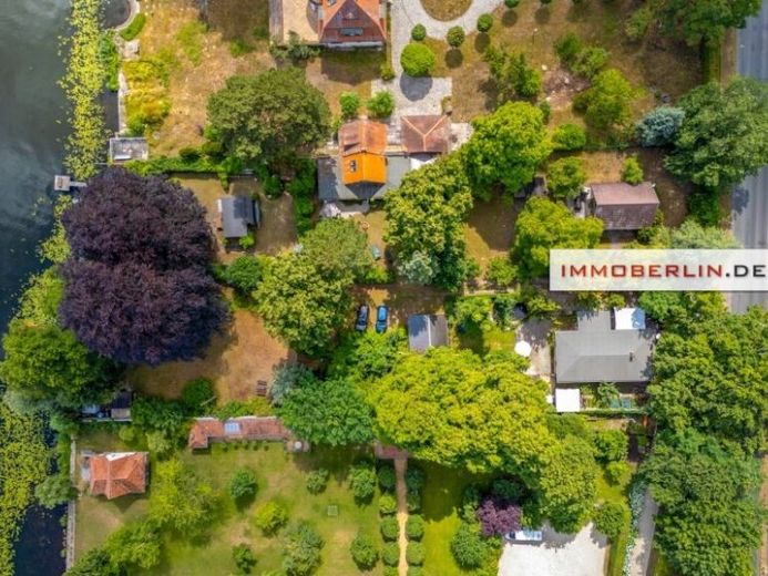 IMMOBERLIN.DE - Impressionante terreno sul lungomare di ca. 4.367 m2 con case e casette a Werder – Foto 1