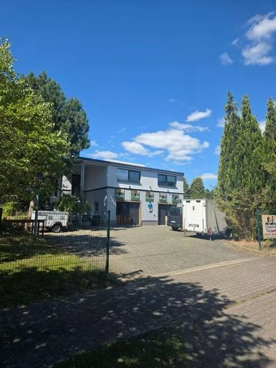 Sondershausen-OT, MFH + Gewerbe – Foto 2