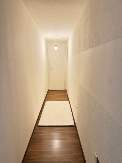 Charmante 4-Zimmer-Eigentumswohnung mit Balkon und moderner Ausstattung – Foto 9
