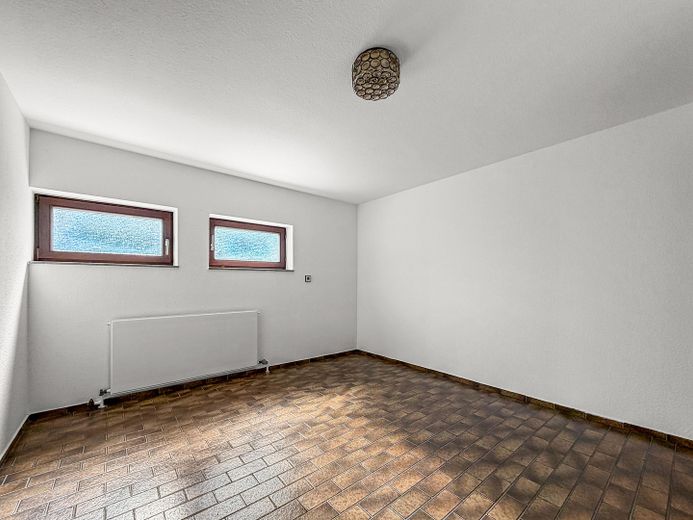 Heilbronn-Ost Bestlage: Architektenhaus mit Einliegerwohnung & Garten – HomeOffice/Hobby