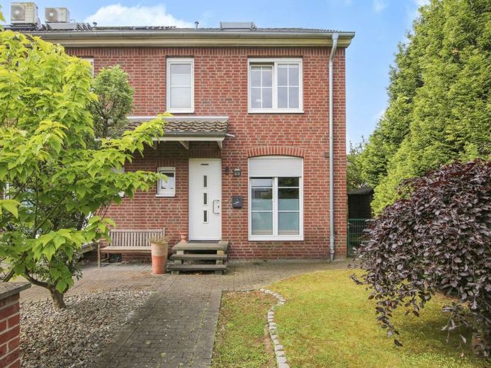 Schönes Reihenendhaus ca. 138 m² mit Garten und Stellplatz in Ratingen - Breitscheid – Foto 1