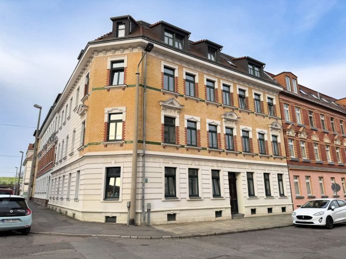 Kapitalanlage im Paket: Vermietete & leerstehende 2-Zimmer-Wohnungen im Denkmalobjek – Foto 1