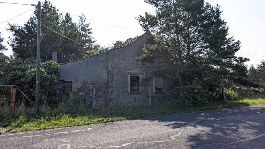 Baugrundstück für Naturliebhaber – altes Wohnhaus