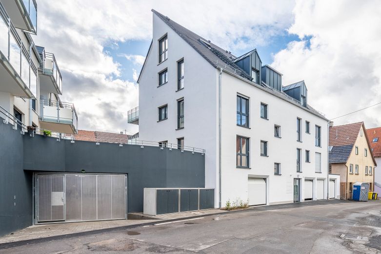 Traumhafte 4,5 Zimmer Maisonette Wohnung in Fellbach Oeffingen – Foto 2