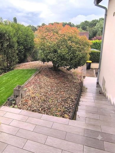 4 km von Saarbrücken - EFH in TOP-Lage - in F-57350 Stiring-Wendel – Hinter dem Haus