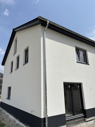 Haus Doppelhaushälfte – Aussenansicht