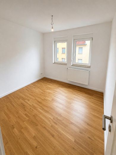 Erstbezug: super gemütliche 2 Zimmer-Wohnung mit Balkon – Schlafzimmer
