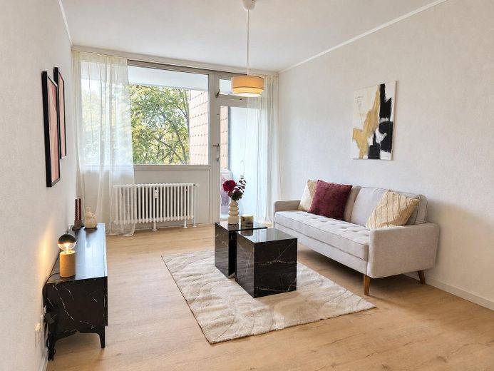 Odnowione mieszkanie 2-pokojowe z balkonem, windą i miejscem postojowym w Saarbrücken – St. Arnual – Zdjęcie 11
