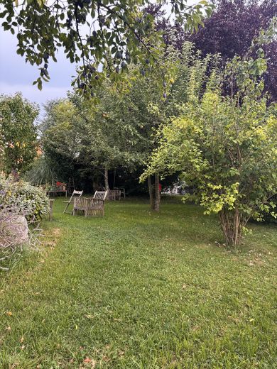 SUBAFFITTO 3 mesi! Opzione di proroga Splendido appartamento di 4 locali – Garten