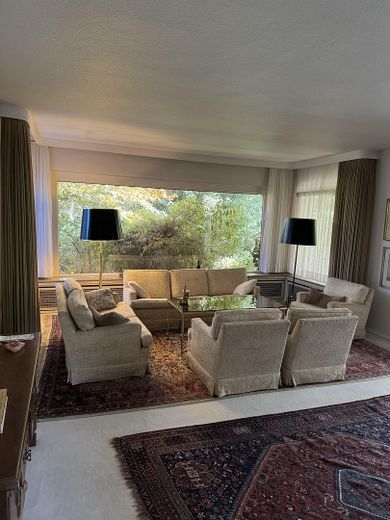 großes Wohnzimmer