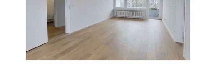 Cómodo piso de 3 habitaciones con balcón