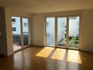 Wohnzimmer ohne Möbel