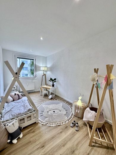 Kinderzimmer / Büro