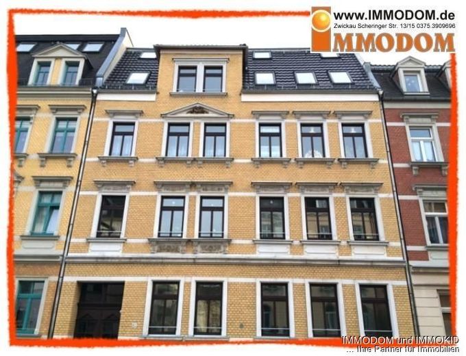 3-Zimmer-Hochparterre-Wohnung mit BALKON in Zwickaus beliebtem Wohnquartier zu vermieten! – Hausansicht