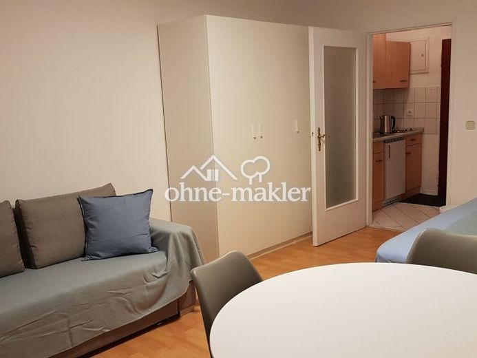 Zentrales, helles, ruhiges Altstadt-Studio (voll möbliert+Netflix) Rosenau/Plärrer ♥ 1 min z. Ubahn – Foto 1