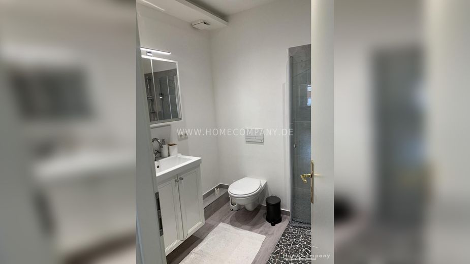 Moderno appartamento arredato di 2 locali a Treptow – de5e088b0328f792765bfa053b2a8561f43be03a.jpg