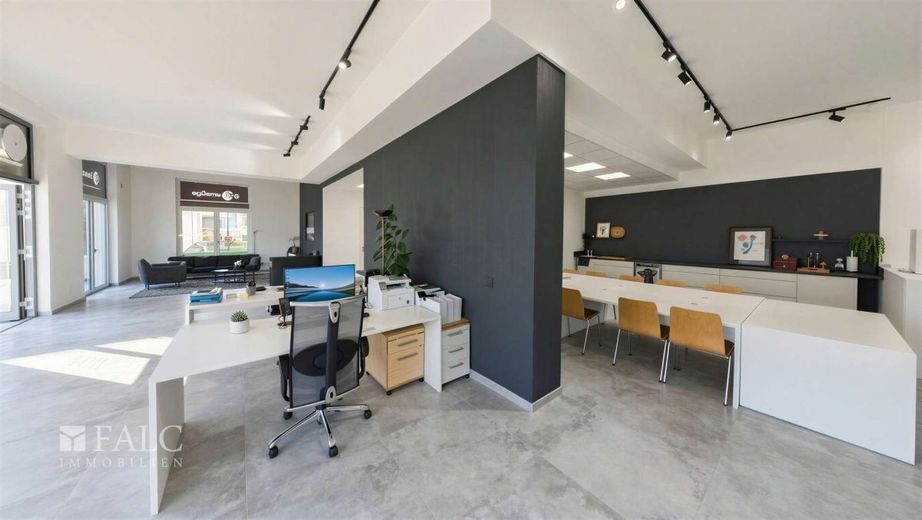 Exklusives Gewerbeobjekt im Waldviertel Köln-Rodenkirchen — Neubau mit Prestige – Offenes Büro - Raumtrennung