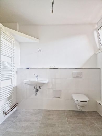Himbergen - Große sanierte 4 Zimmer Wohnung ab sofort zu vermieten – Foto 7