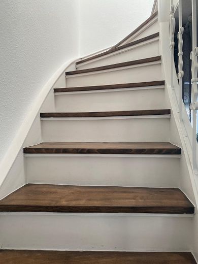 sanierte Treppe