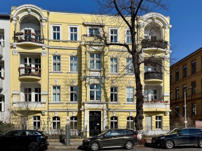 Modernisierte 3-Zimmer-Eigentumswohnung, ca. 95 m², bezugsfrei kaufen, zentrale Lage Berlin-Steglitz – Foto 1