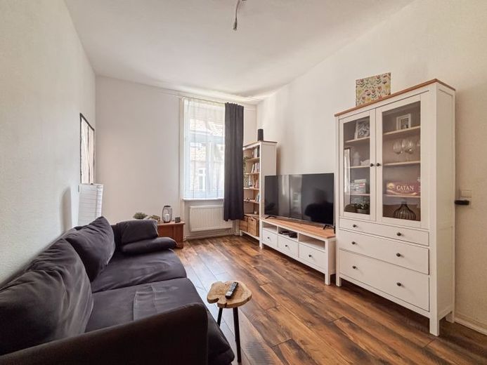 Sonnige 2-Zimmer-Wohnung mit Südbalkon und neuwertiger Einbauküche in Wiesbaden Westend – फोटो 1