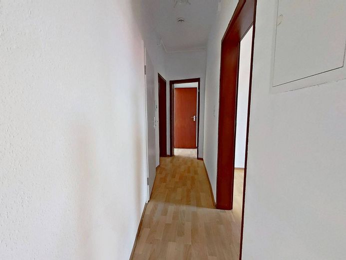 3-Zimmer-Dachgeschosswohnung mit Nürnberg-Sündersbühl – Flur