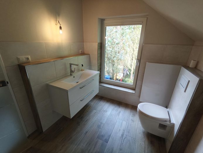 One Roof – Two Self-Contained Houses – Bad Haus 2