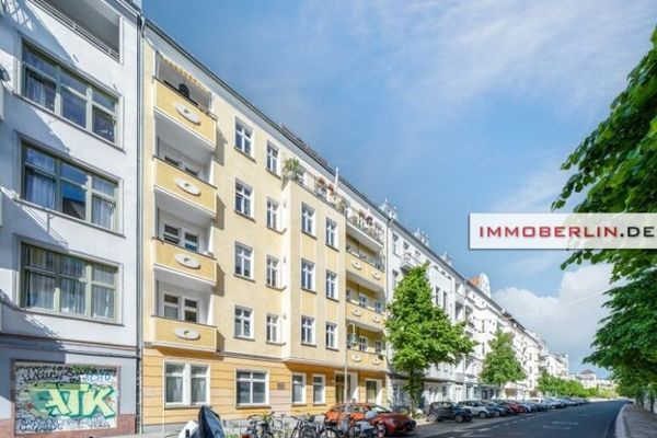 IMMOBERLIN.DE - Sfeervol appartement in oud gebouw met rustige balkon in een mooie buurt