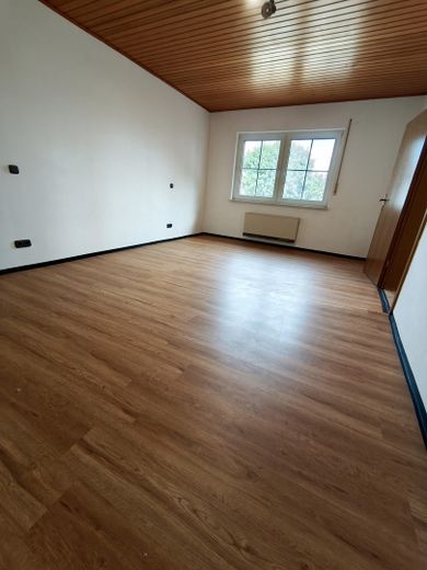 Großer Hof mit 2 Einheiten + XXL Innenhof+ Garage| 40 min bis Köln – Foto 13