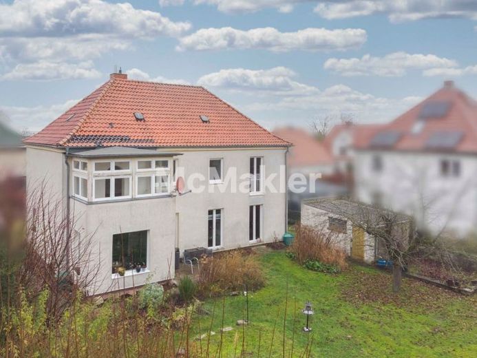 Sofort wohlfühlen: 6-Zi.-EFH mit Einliegerwohnung und Garten in Anklam – Foto 1