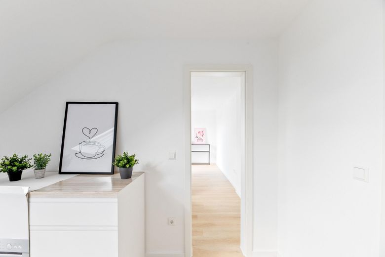Küche ins Esszimmer + Balkon