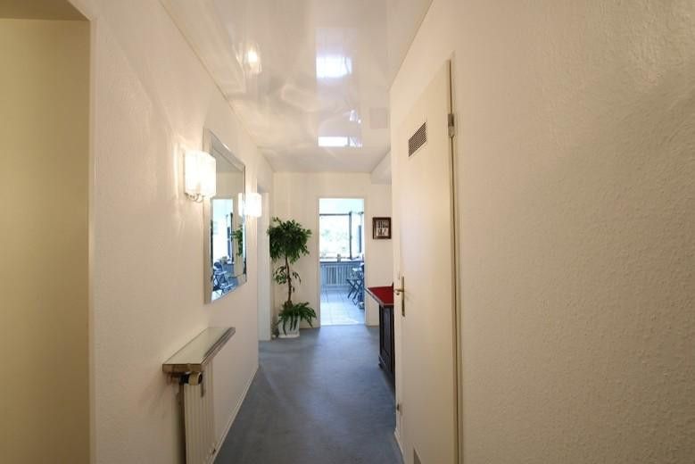 Tutzing - geräumige 2-Zi-Wohnung am See – Flur