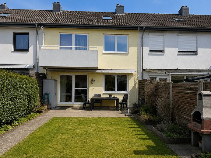 Reihenmittelhaus in Neusäß – Gemütliches Zuhause für die ganze Familie – Foto 9