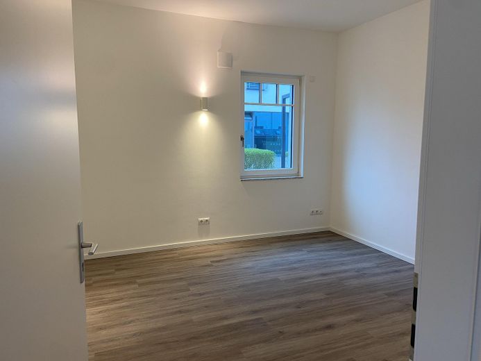 Büro- & Praxisflächen in Niendorf/Timmendorfer Strand mieten | 14-125 m² Gewerbefläche nahe Ostsee – Büro 2