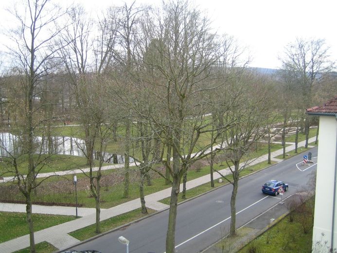 HEF-Kurpark, 2 ZKB en la planta alta + balcón – Foto 10